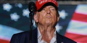 Emoluments Probe Concludes Trump Used DC Hotel to Enrich Himself, Fleece Taxpayers While President