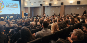 Organizers Report Longtime 'Loyal' Dem Voters Fed Up With Party's Inaction as Trump 2.0 Takes Hold