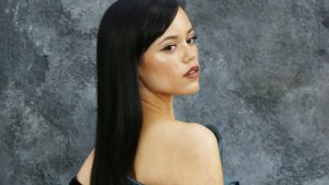 Jenna Ortega sera bientôt l'héroïne du remake d'un des thrillers les plus angoissants des années 90
