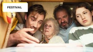 Vous avez aimé Little Miss Sunshine ? Cette comédie française avec Pierre Lottin et Hélène Vincent va vous embarquer