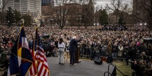 Sanders, AOC Draw Biggest Crowd of Their Careers at Rally to Fight 'Oligarchy' in Denver