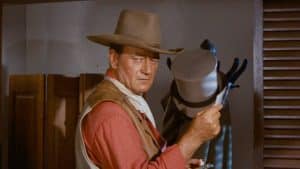 Il y a 50 ans, John Wayne a failli tourner un western avec ces célèbres comiques français, et le titre du film annonçait déjà la couleur !