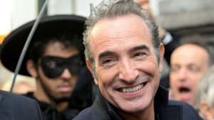 Jean Dujardin : vous ne le saviez peut-être pas mais il a débuté sa carrière d'acteur par un remake !