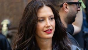 "C'était de ma faute !" : Adèle Exarchopoulos évoque une mésaventure survenue sur cette comédie d’action Netflix il y a 2 ans