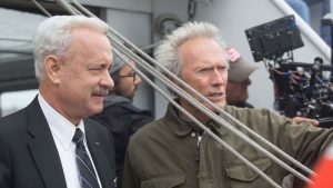 "Vous ne voulez pas le regarder dans les yeux trop longtemps" : quand Tom Hanks évoque son travail avec Clint Eastwood