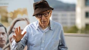 "Il pourrait faire des merveilles" : 27 ans après, Woody Allen prêt à retrouver cet acteur pas comme les autres dans un nouveau film ?