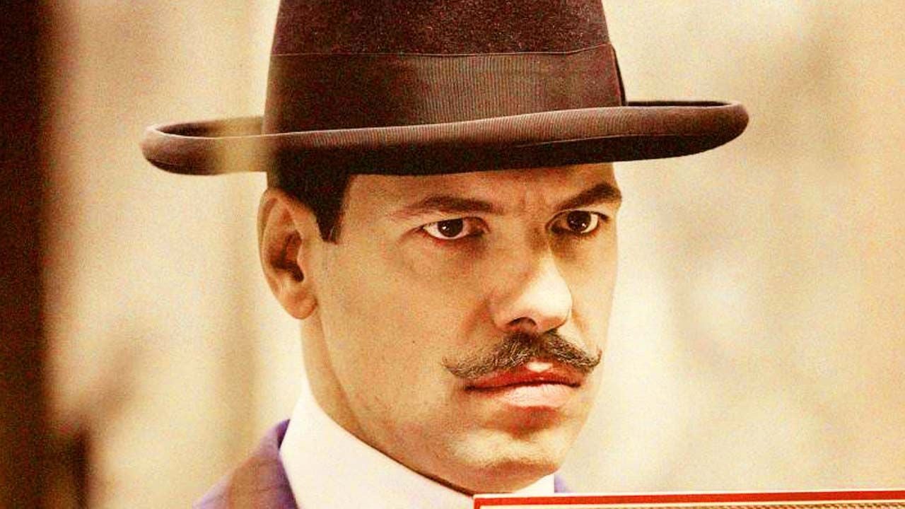 "Le système ne marche pas" : noté 4,3 sur 5, c'est l'un des meilleurs films de Laurent Lafitte... Mais sur le tournage, il a vécu d'interminables secondes dont il se souviendra toute sa vie