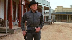 "Surtout des femmes, encore amoureuses" : si vous allez dans ce petit cimetière d'Indre-et-Loire, vous y trouverez la tombe de cette légende hollywoodienne