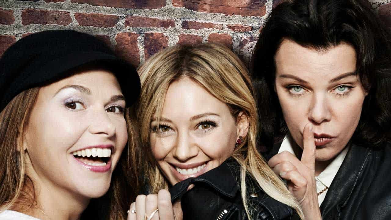Ni Emily in Paris, ni Sex and the City : cette série notée 4,1 sur 5 est l'une des meilleures des années 2010 et elle est aussi signée Darren Star !
