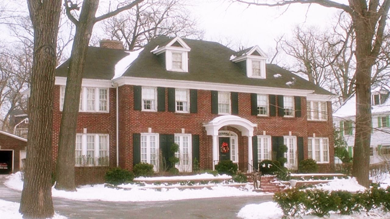 "Les gens avaient trop peur de le sortir" : depuis le triomphe de ce grand classique américain il y a 36 ans, ce réalisateur français crie au plagiat