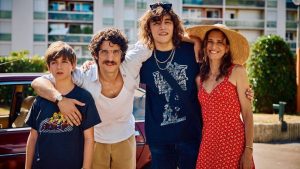 Camille Cottin + Pierre Lottin + Louis Garrel dans l'une des comédies les plus attendues de 2026... Voici la bande-annonce de Juste une illusion du tandem Toledano / Nakache !