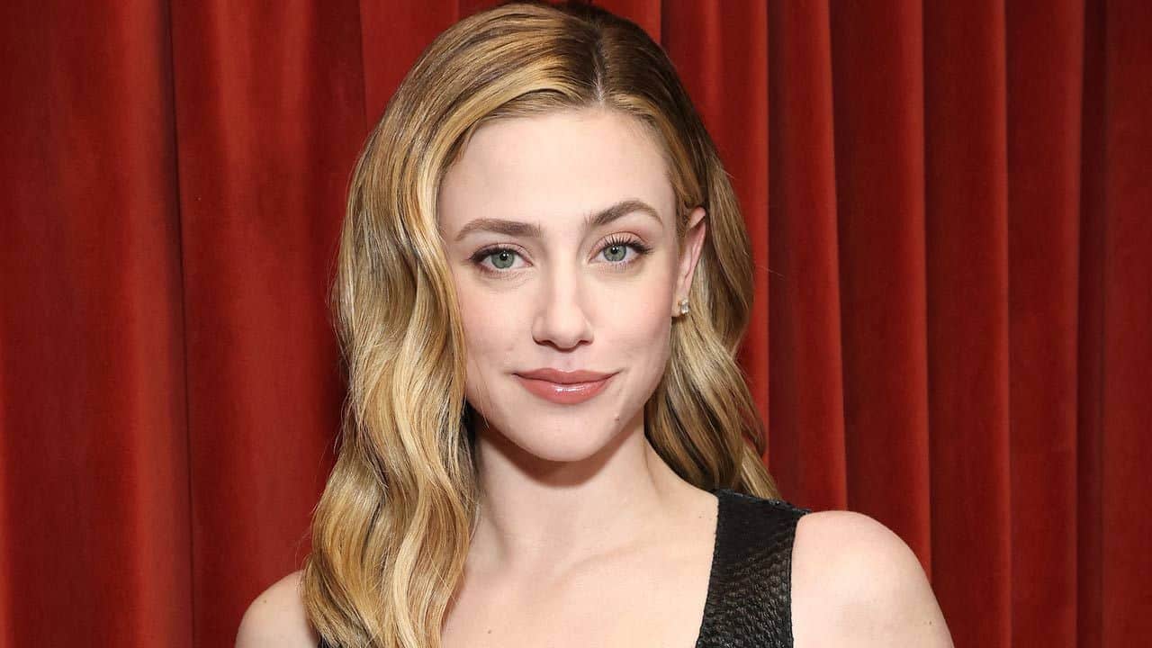 Cette star de Riverdale apparaît dans un clip du groupe de K-Pop BTS pour la sortie de son nouvel album