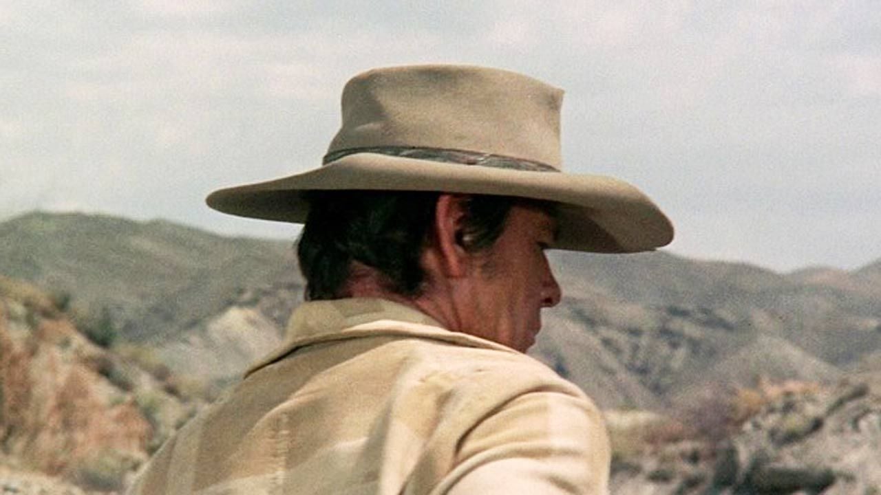 "Une force de marbre" : pour incarner le héros de son plus grand western, Sergio Leone ne voulait pas d'autre acteur que lui !