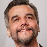 Sacré meilleur acteur à Cannes en 2025, il rejoint Margot Robbie et Bradley Cooper dans le préquel de la saga Ocean's Eleven