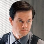 "Un thriller d'exception !" : noté 4,2 sur 5, c'est le meilleur film de Mark Wahlberg et l'un des chefs-d'oeuvre des années 2000 !