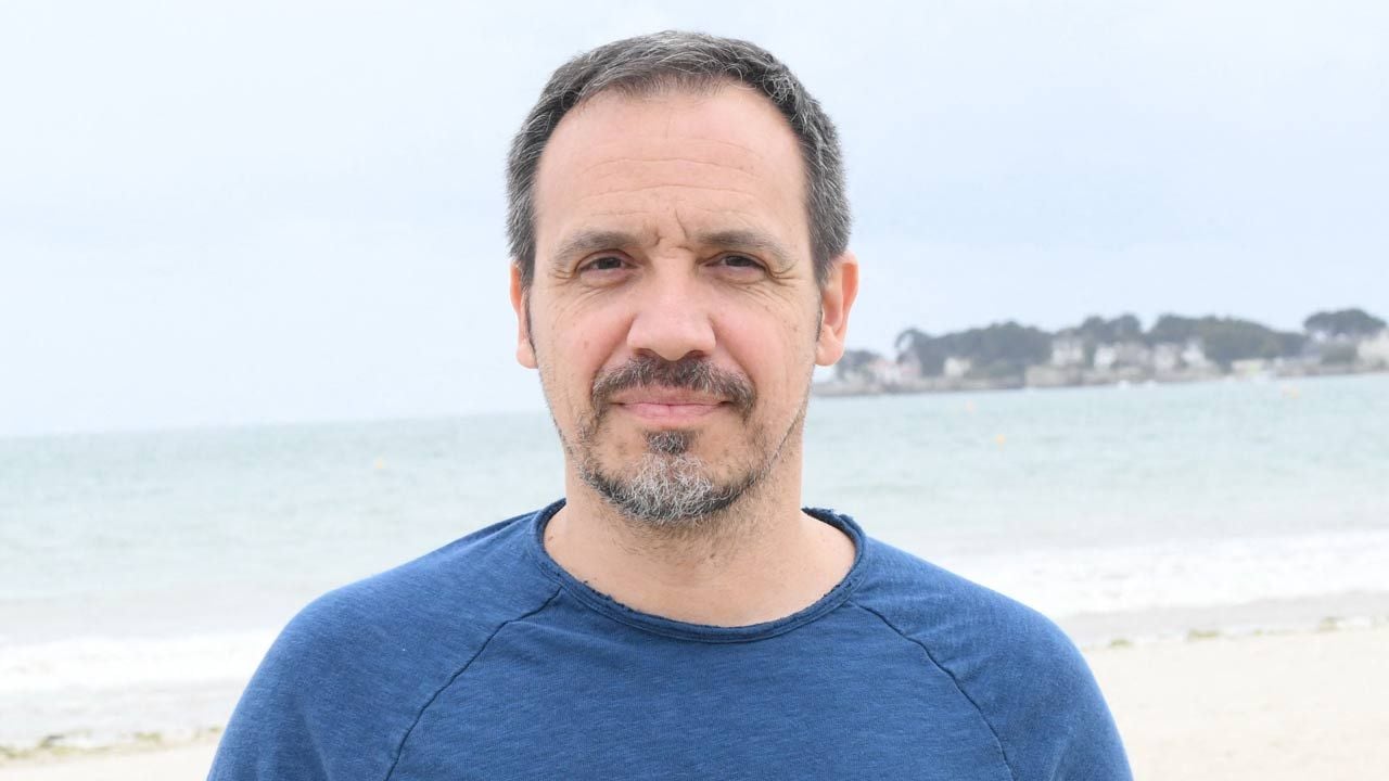 "C'est moi qui ai raison" : pour Alexandre Astier, le parler de Kaamelott n'est pas anachronique