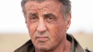 Présent dans 3 films d'une saga d'action culte ! Stallone a refusé que cet acteur mort il y a 23 ans soit remplacé pour ce rôle ô combien emblématique