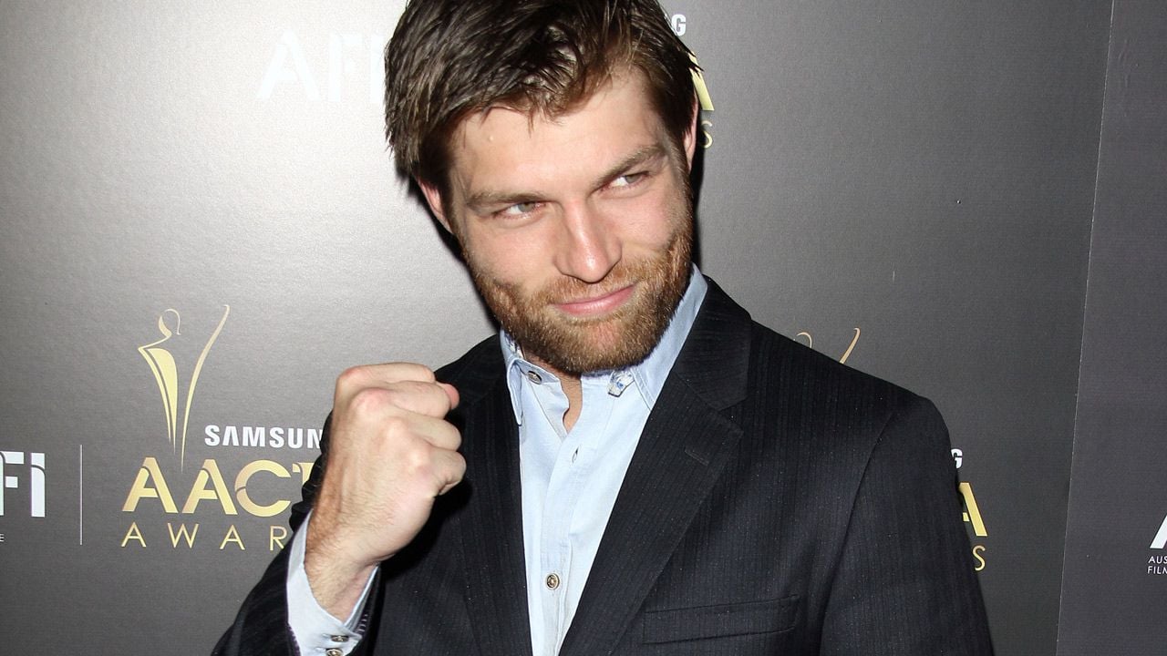 "J'ai essayé de ne pas penser à quel point ce serait impossible d'être Wolverine" : Liam McIntyre raconte son expérience sous les traits du super-héros Marvel