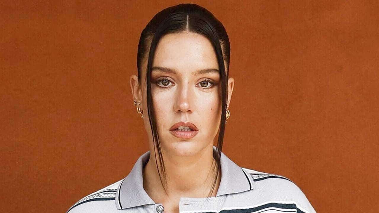 "C'est extraordinaire" : Adèle Exarchopoulos est fan de cet anime culte depuis 20 ans, et il est disponible sur Netflix